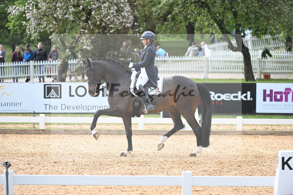 Schneider_First Romance_11232928 | hf-fotografie - Realisiert mit Pictrs.com