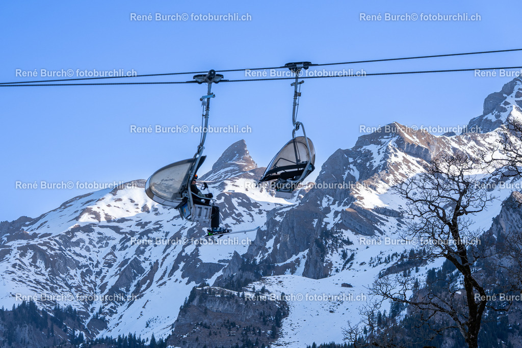 BUR00920 | René Burch leidenschaftlicher Fotograf aus Kerns in Obwalden.  Hier finden sie Sport, Landschaft und Natur Fotografie.
 - Realisiert mit Pictrs.com