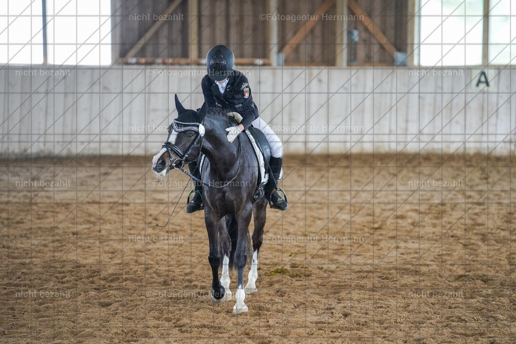 20230520-FAH05092 | Frühjahrsturnier, Landsberg am Lech, 2023, Reitclub Landsberg, Turnierbilder, Fotos Turnier Landsberg, Fotoagentur Herrmann, Turnierfotografen Bayern, Reitsport Fotograf, Pferde Fotograf