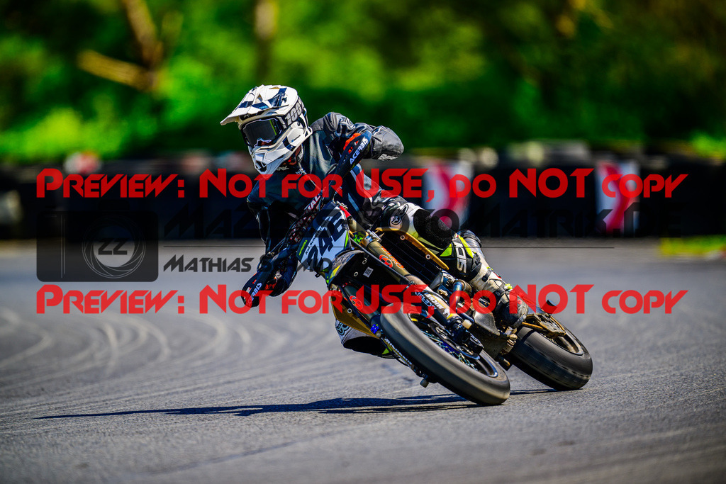 MaZZes_FotoMatrix_240511_6007705_4789 | S4