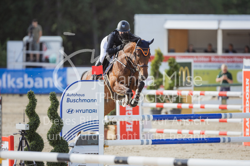 220728_BHO_ST_M1-Spr_1-655 | Deine schönsten Turniermomente als professionelle Fotos! Entdecke hochwertige Pferdesport-Fotografie im Online-Shop. Jetzt Fotos finden & bestellen!