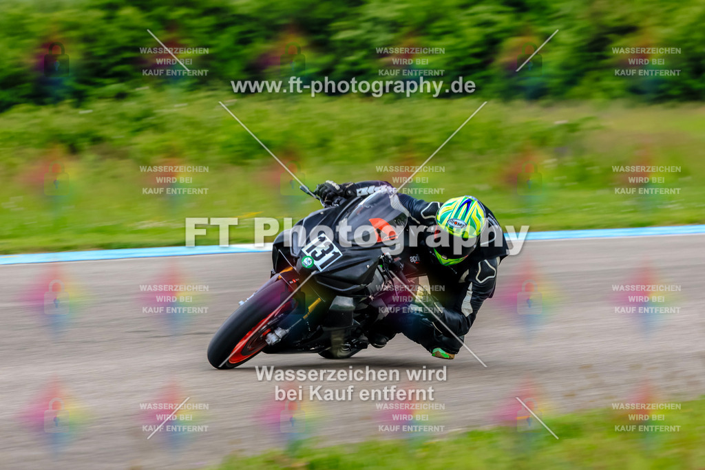 MotoTeam-3604 | Hier findet Ihr Bilder von Touristenfahrten auf der Nürburgring Nordschleife oder von anderen Veranstaltungen die ich besucht habe. Viel Spass beim Durch Schauen 