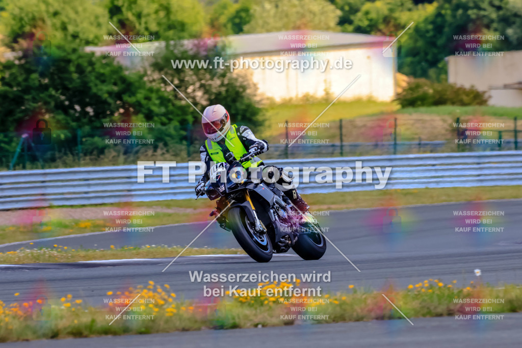 _TCM4880 | Hier findet Ihr Bilder von Touristenfahrten auf der Nürburgring Nordschleife oder von anderen Veranstaltungen die ich besucht habe. Viel Spass beim Durch Schauen 