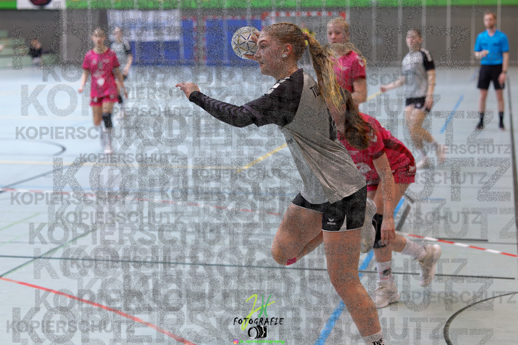 Hessenmeisterschaft wJC - Spiel um Platz 3; TuS Kriftel - SG Schenklengsfeld | Hessenmeisterschaft wJC - Spiel um Platz 3; TuS Kriftel - SG Schenklengsfeld am 22.03.2025 in Biedenkopf (Sporthalle Lahntalschule)Photo © 2025 - Jörg Heinrich - Realisiert mit Pictrs.com