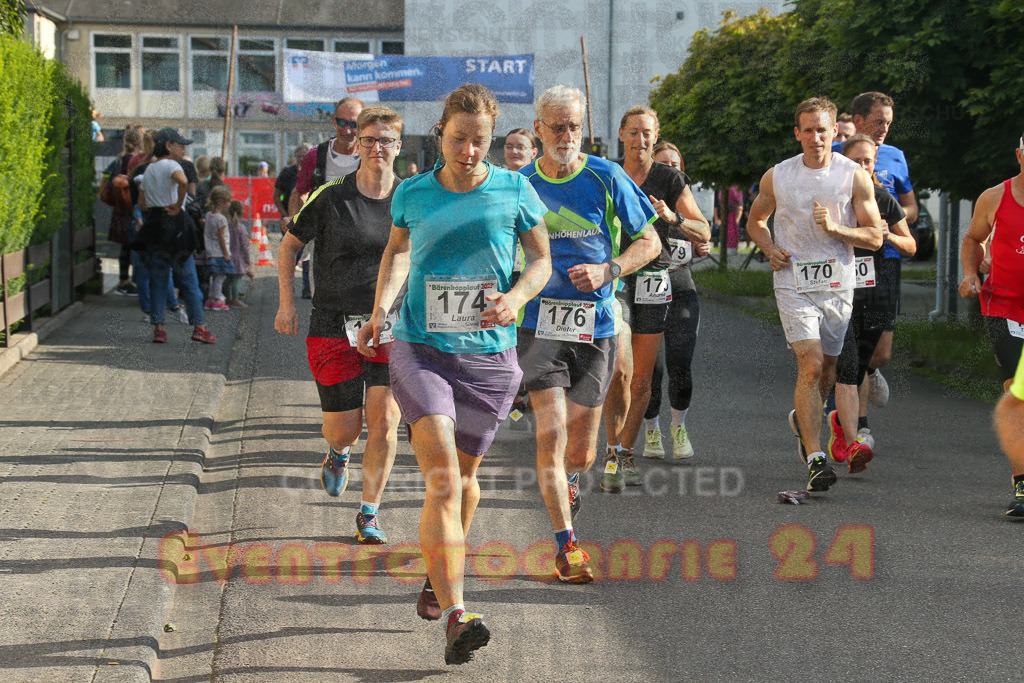230804_1807_EX1_3705 | Sportfotografie im Rhein-Sieg Kreis, Köln, Bonn, NRW, Rheinland Pfalz, Hessen, etc. Unser Tätigkeitsfeld umfasst den Laufsport vom Volkslauf über den Marathon, Duathlon, Triathon bis zum Ultralauf wie Kölnpfad Ultra oder Schindertrail.