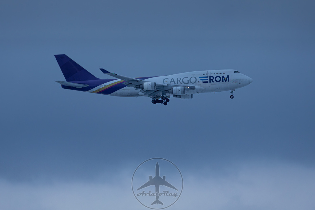 NJ2442-B744-YR-FSA-SHJ-MUC-20231126-1-topaz-sharpen | Browse breathtaking aviation photography and order high-quality prints from AviatoRay's gallery. Perfect for enthusiasts and collectors. - Realisiert mit Pictrs.com