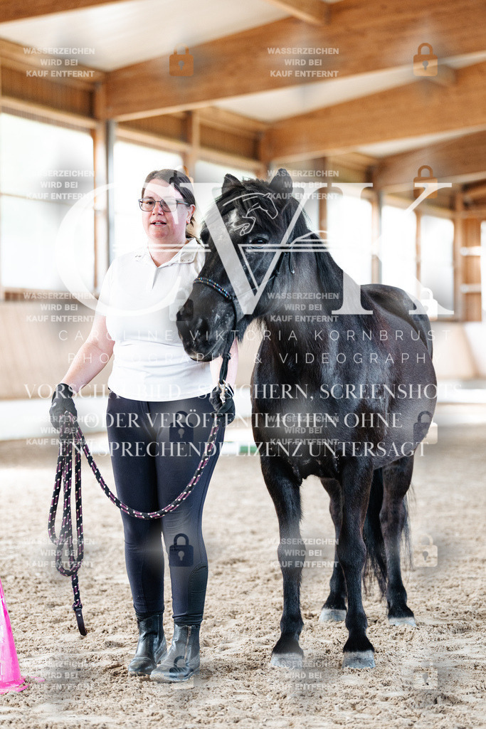 CK905655 | Turnierfotografie Pferdefotografie Trier Rheinland-Pfalz Pferdesport Reitsport Tierfotografie Sportfotografie Pferdevideo Pferdevideografie Equestrianvideography equestrianphotography  - Realisiert mit Pictrs.com
