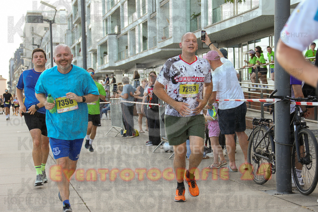 250920_1450_EX1_7800 | Sportfotografie im Rhein-Sieg Kreis, Köln, Bonn, NRW, Rheinland Pfalz, Hessen, etc. Unser Tätigkeitsfeld umfasst den Laufsport vom Volkslauf über den Marathon, Duathlon, Triathon bis zum Ultralauf wie Kölnpfad Ultra oder Schindertrail.