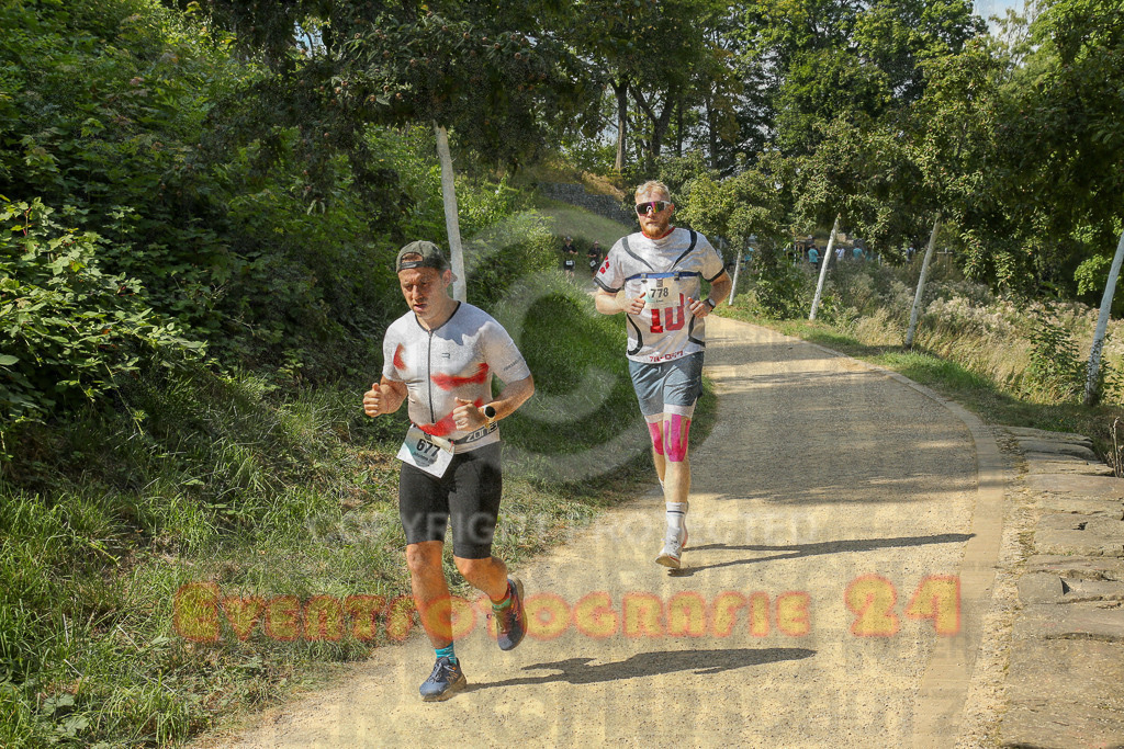250824_1453_EX1_7911 | Sportfotografie im Rhein-Sieg Kreis, Köln, Bonn, NRW, Rheinland Pfalz, Hessen, etc. Unser Tätigkeitsfeld umfasst den Laufsport vom Volkslauf über den Marathon, Duathlon, Triathon bis zum Ultralauf wie Kölnpfad Ultra oder Schindertrail.