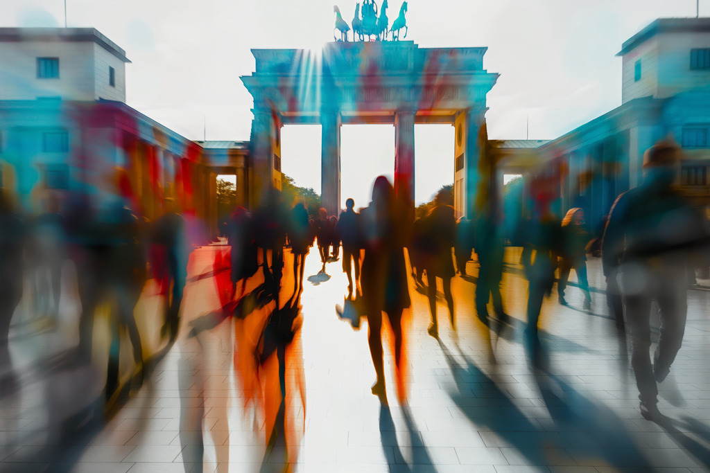 2406054 - Am Brandenburger Tor | Impression vom Brandenburger Tor im Stil einer kreativen Fotografie.