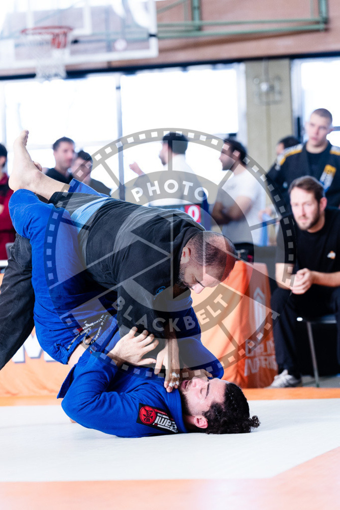 20251122PBB12425 | Athletes compete during the Grappling Industries Berlin Jiu-Jitsu and Grappling Championship, on November 22, 2025 in Berlin, Germany. © photoblackbelt