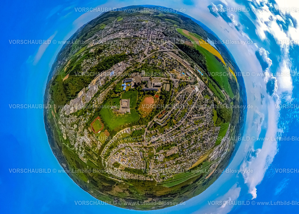 Meschede240590350Mitte_AbteiKoenigsmuenster | Luftbild, Ortsansicht, Kloster Abtei Königsmünster, Gymnasium der Benediktiner, Erdkugel, Fisheye Aufnahme, Fischaugen Aufnahme, 360 Grad Aufnahme, tiny world, little planet, fisheye Bild, Meschede-Stadt, Meschede, Sauerland, Nordrhein-Westfalen, Deutschland