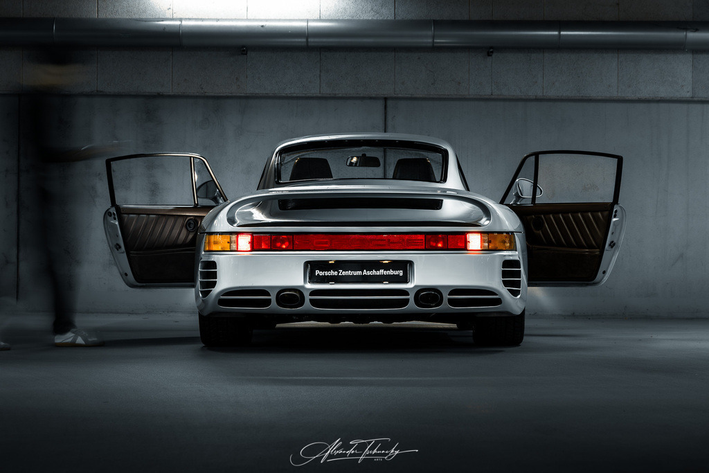 R6AT7001 _Alexander Tschuncky | Entdecken Sie die faszinierende Welt von Alexander Tschuncky Arts: Kreative Fotografie, atemberaubende Automobilkunst und hochwertiger Bilderdruck. Lassen Sie sich inspirieren! - Realisiert mit Pictrs.com