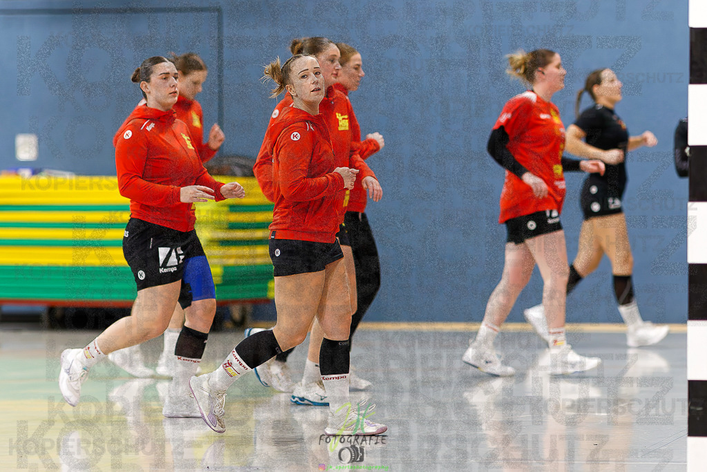 Frauen Regionalliga (HHV); HSG Wettenberg - HSG Twistetal | Frauen Regionalliga (HHV); HSG Wettenberg - HSG Twistetal am 08.11.2025 in Launsbach (Wettenberg) (Halle GS Launsbach (Wettenberg))Photo © 2025 - Jörg Heinrich - Realisiert mit Pictrs.com