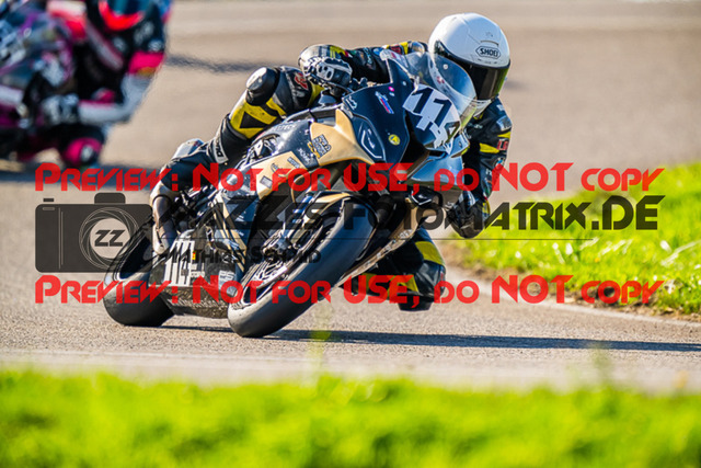 MaZZes_FotoMatrix_220917_1144 | GP