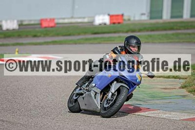 spof8923 | Professionelle Fotos von Sportveranstaltungen, aber auch Hochzeiten und anderen Events. - Realisiert mit Pictrs.com