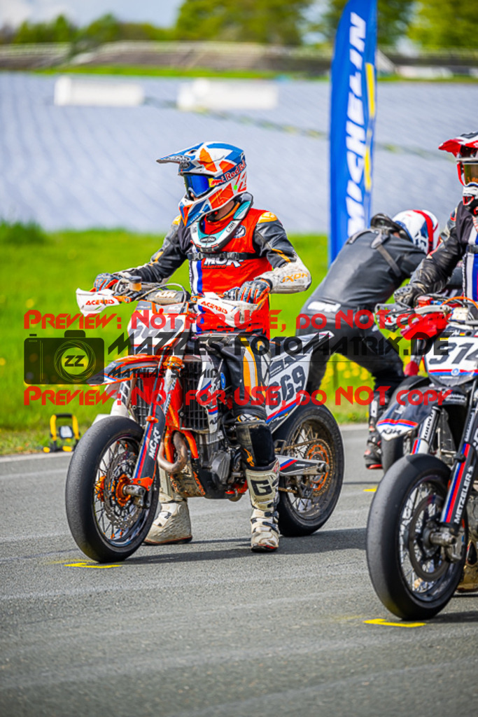 MaZZes_FotoMatrix_230506_7268 | S4