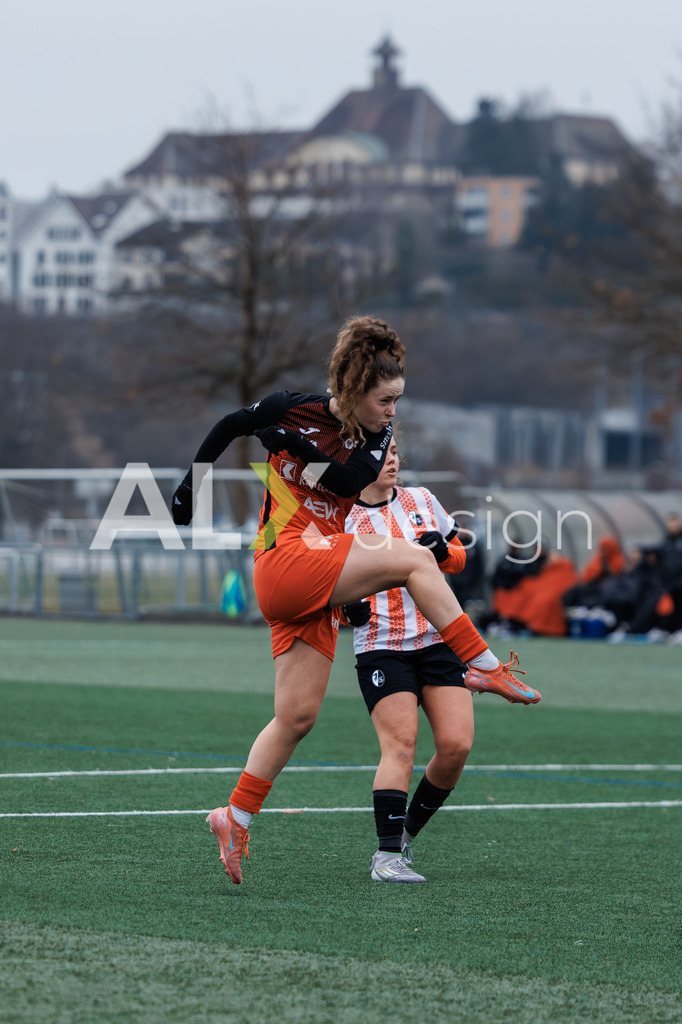 Fußball I Frauen I Saison 2025-2026 I Freundschaftsspiel I FC Aarau Frauen - SC Freiburg U20 I 24.01.2026 | 24 Donika Deda (FC Aarau) – Mittelfeld - Realisiert mit Pictrs.com
