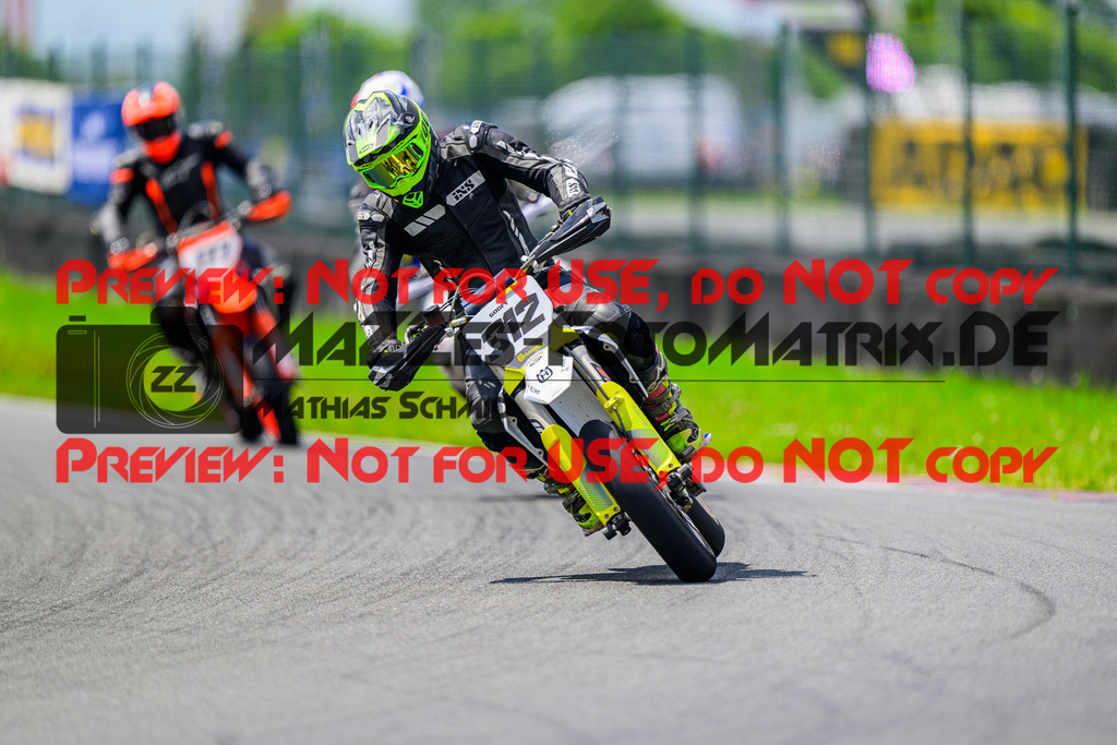 MaZZes_FotoMatrix_240623_6007705_8113 | S4