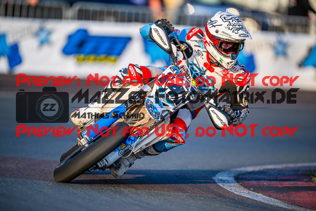 MaZZes_FotoMatrix_230930_0139 | S4