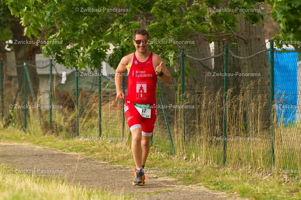 2023_0630_KoberTriathlon_Jeder0719 | Urban. Natur. Panorama. Luftbild. 
Der Bildershop für aufregende Perspektiven!
Für Deko, Wandbild und Kalender!
Wir bringen LED-Bilder zum Leuchten!
