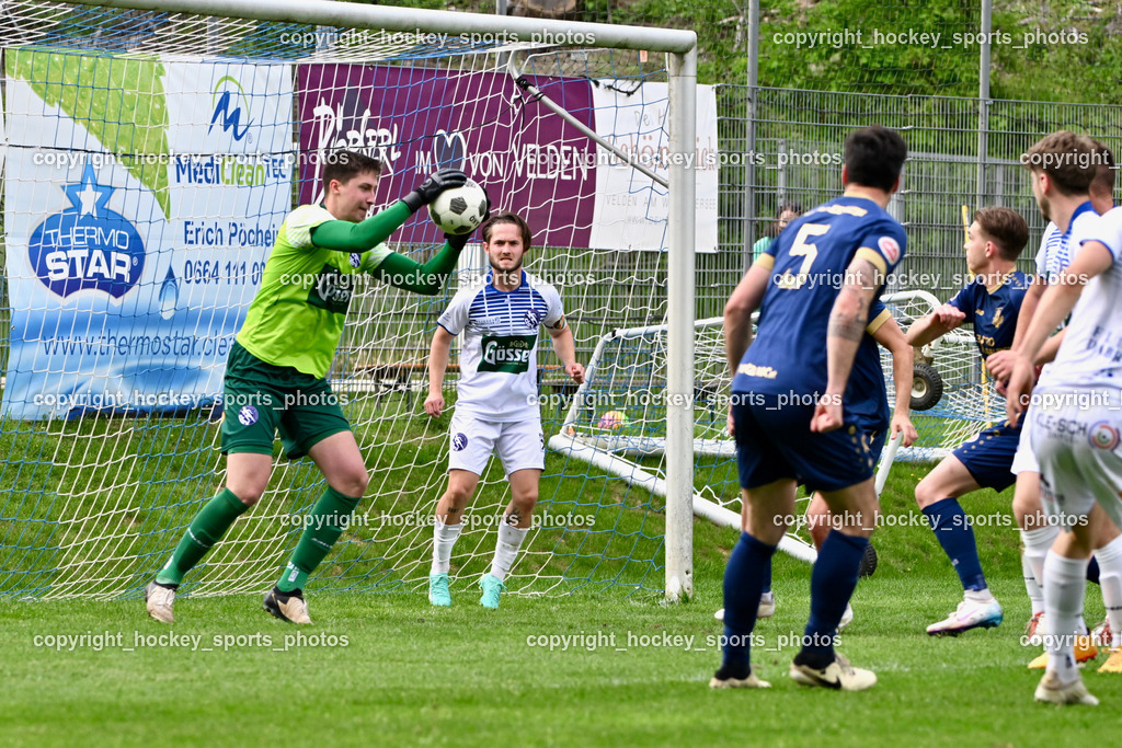 ATUS Velden vs. SV Dellach Gail | #22 Jaka Grilj Miletic Dellach Gail, #23 Maximilian Wastian Dellach Gail, #5 Roland Putsche ATUS Velden, ATUS Velden vs. SV Dellach Gail, ATUS Velden vs. SV Dellach Gail am 03.05.2025 in Velden (Wald Arena Velden), Austria, (Photo by Bernd Stefan)