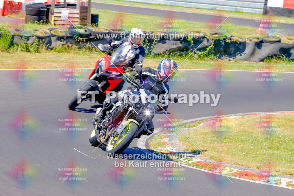 _MOT9361 | Hier findet Ihr Bilder von Touristenfahrten auf der Nürburgring Nordschleife oder von anderen Veranstaltungen die ich besucht habe. Viel Spass beim Durch Schauen 