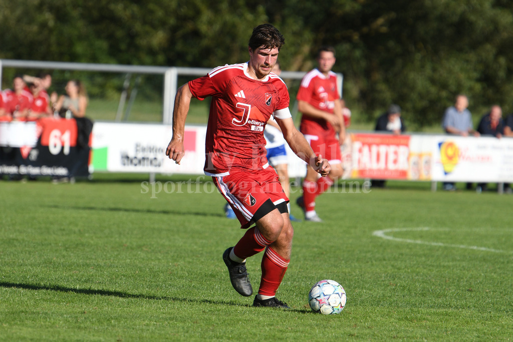 SV Auerbach : SV Habischried | Matthias Müller  (SV Auerbach) - Realisiert mit Pictrs.com