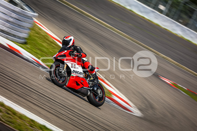 0212-240624_NR-012_212 | Deine Full-Service-Agentur für ✔️Videoproduktionen und ✔️Motorsportfotografie Jetzt Angebot anfragen!