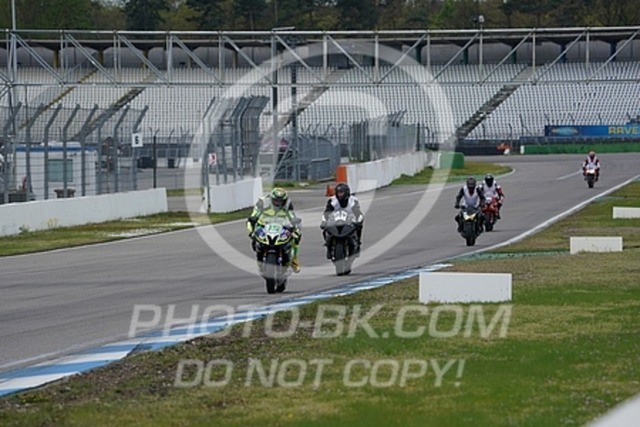 2023_04_24_PBK_11390 | Sportfotografie; SlowMotion; Video; Rennstrecke; Hafeneger; Speer; Racing; RSE; BMW; CBO; Trackday; Motorsportarena; Hockenheimring; Brno; Most; Barcelona; Valencia