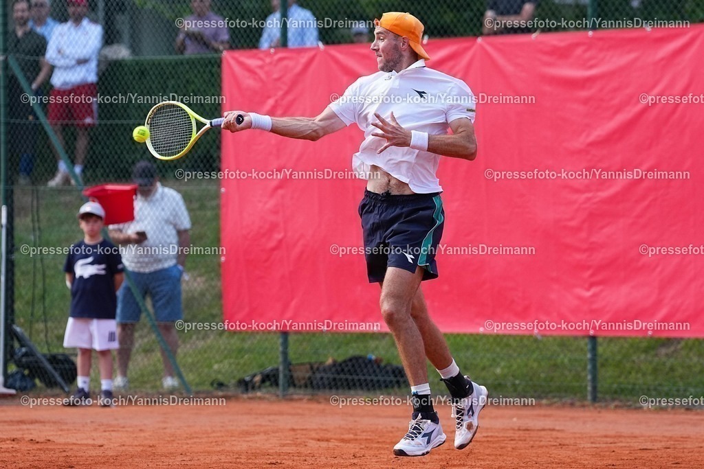 xYDR11072501090 | 11.07.2025, xydrx, Köln, Tennis, 1.Bundesliga Herren, Kölner THC Stadion Rot-Weiss 1 - TC Bredeney 1, Tennisanlage Olympiaweg: Jan-Lennard Struff (TC Bredeney 1)