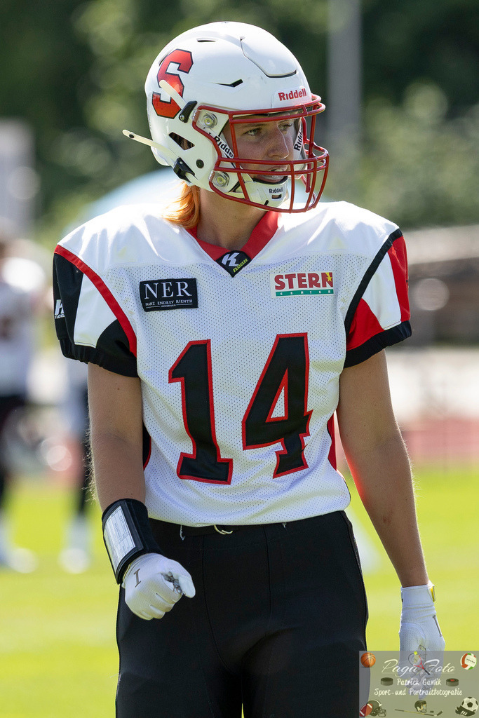 GFLW 1: German Football League Women 1: Rodgau Pioneers Ladies - Stuttgart Scorpions Sisters, 07.06.2026 | Virginia Weipert (Stuttgart Scorpions Sisters #14), Freisteller, Portrait / Porträt, Rodgau Pioneers Ladies - Stuttgart Scorpions Sisters, Rodgau, Maingau-Energie-Stadion "Am Weichsee", 7.6.2026 - Realisiert mit Pictrs.com