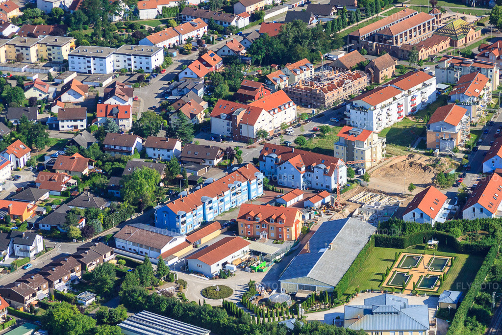 Luftbild: Buchstraße und Ludoviciring in Jockgrim im Bundesland Rheinland-Pfalz in Deutschland. Foto: IMG_42421.jpg vom 27.06.2011 durch Werner Riehm/FLY-FOTO.de