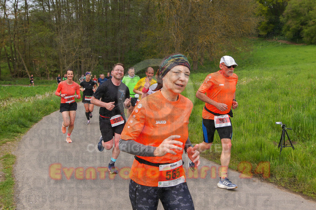 220501_1012_EV8_9932 | Sportfotografie im Rhein-Sieg Kreis, Köln, Bonn, NRW, Rheinland Pfalz, Hessen, etc. Unser Tätigkeitsfeld umfasst den Laufsport vom Volkslauf über den Marathon, Duathlon, Triathon bis zum Ultralauf wie Kölnpfad Ultra oder Schindertrail.