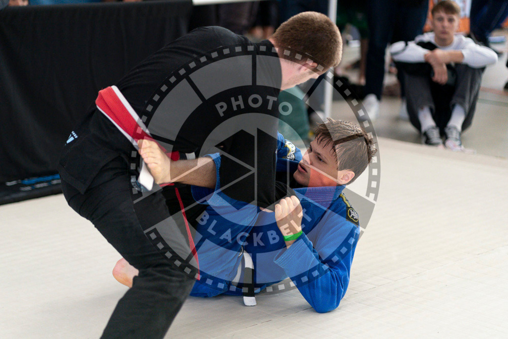 20240915PBB3014 | Athletes compete during the Grappling Industries’ grappling and Brazilian jiu-jitsu competition in Berlin, on September 15, 2024.