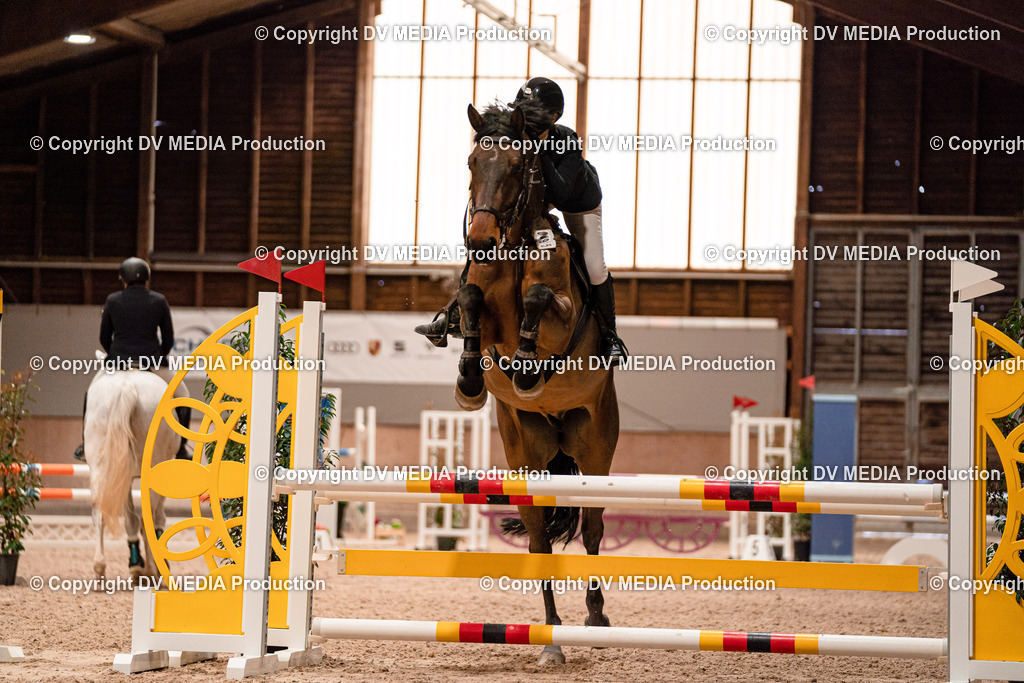 Springen Tag 2-383 | dv-media-shop - Realisiert mit Pictrs.com