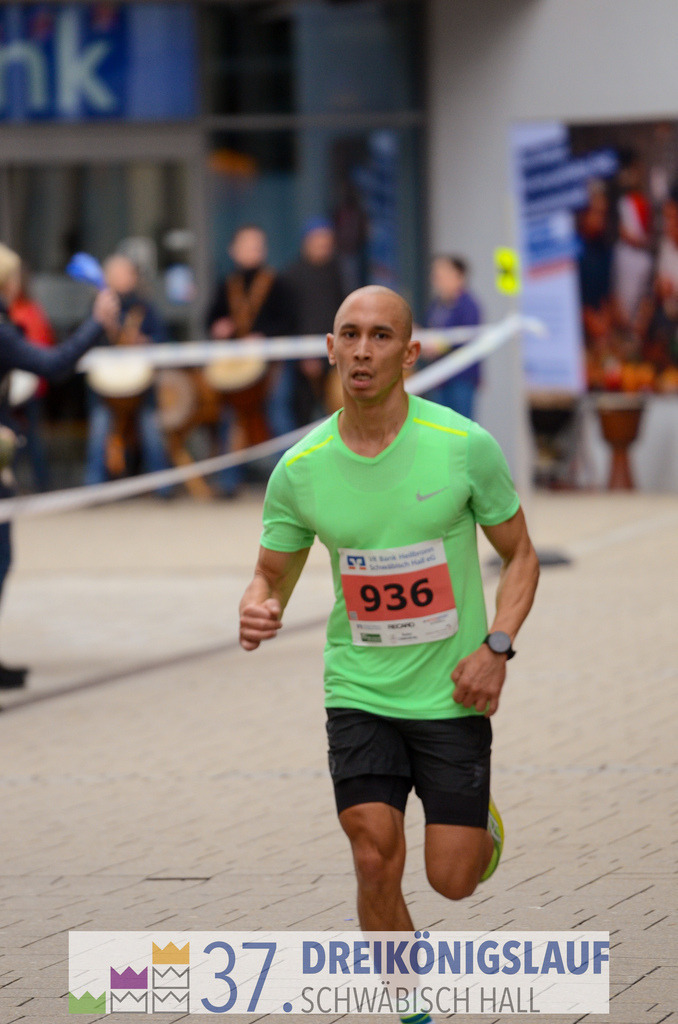VR Bank Hauptlauf 10000m | 3 Koenigslauf 2023 - Realisiert mit Pictrs.com