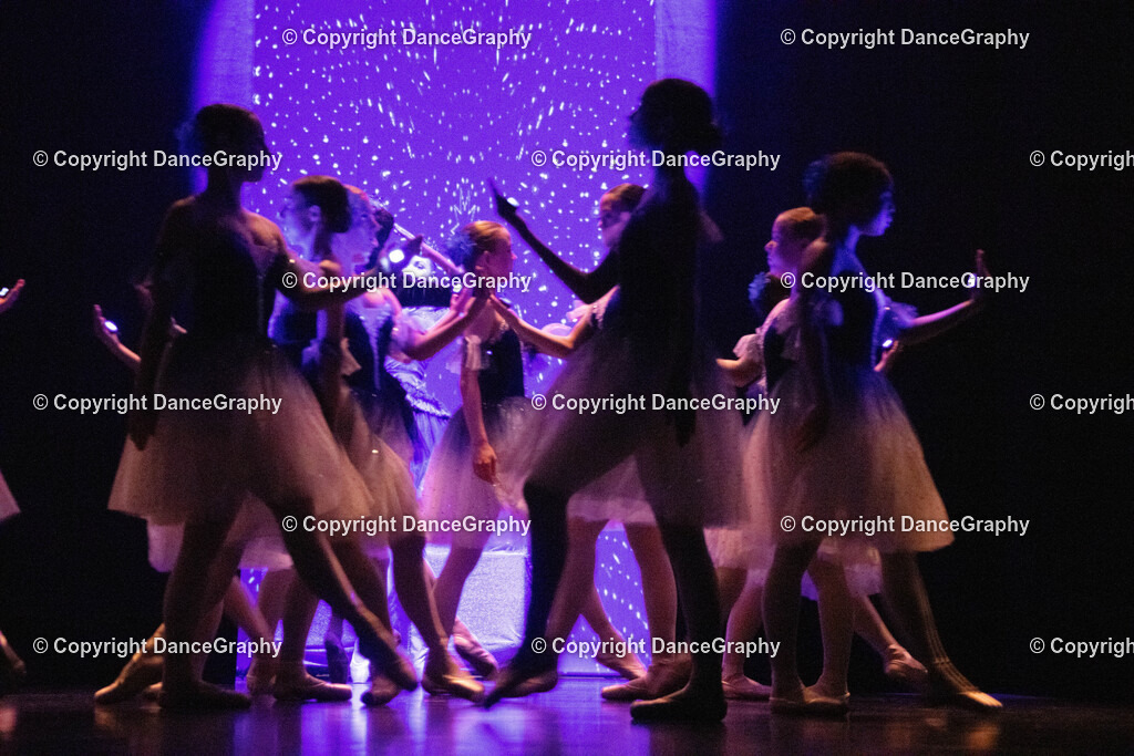 GPHY2670 | DanceGraphy - Realisiert mit Pictrs.com