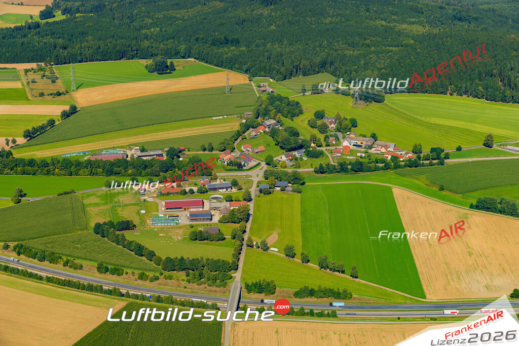 Schrägluftbild  Braunetsrieth  Vohenstrauß - Das Luftbild wurde 2025 vom UL-Flugzeug heraus erstellt ( keine Drohne ) - Hochauflösende Luftaufnahme -Nicht vergleichbar mit Google Maps oder Satelittenbilder- Die Geschenkidee !Mit Lizenz und Bildrechte bestellbar