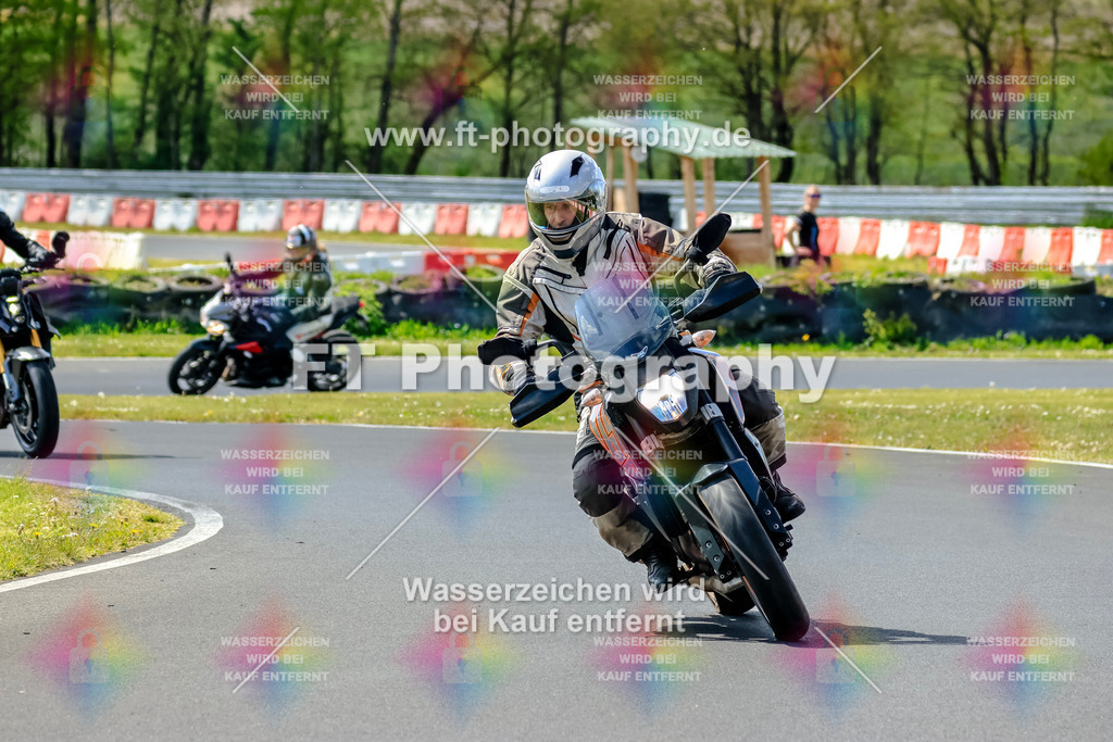 _OTO2427 | Hier findet Ihr Bilder von Touristenfahrten auf der Nürburgring Nordschleife oder von anderen Veranstaltungen die ich besucht habe. Viel Spass beim Durch Schauen 