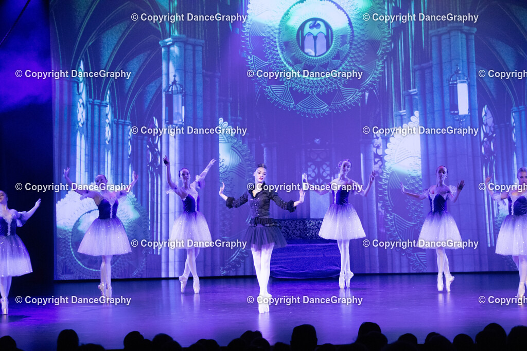 GPHY1559 | DanceGraphy - Realisiert mit Pictrs.com