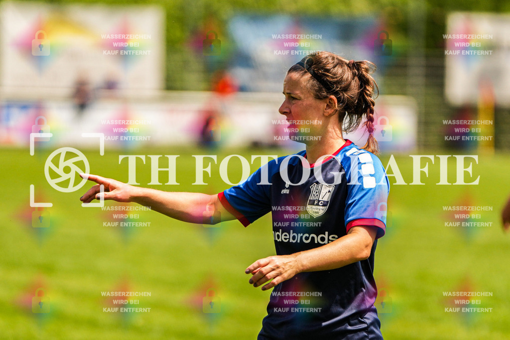 GER, FC Hauingen - SV Waldhaus, Frauen-Fussball, Rothaus Bezirkpokal, Finale, Saison 2024/2025, 29.05.2025 | GER, FC Hauingen - SV Waldhaus, Frauen-Fussball, Rothaus Bezirkpokal, Finale, Saison 2024/2025, 29.05.2025Foto: TH Fotografie/Alessio Bosco