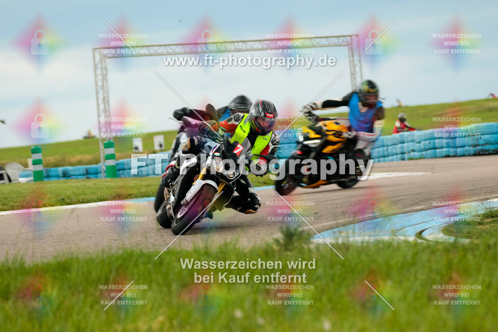 _7D21509 | Hier findet Ihr Bilder von Touristenfahrten auf der Nürburgring Nordschleife oder von anderen Veranstaltungen die ich besucht habe. Viel Spass beim Durch Schauen 