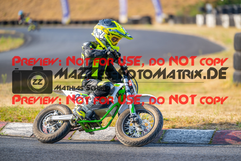 MaZZes-Fotomatrix-20260816-612373 | ROOKIES