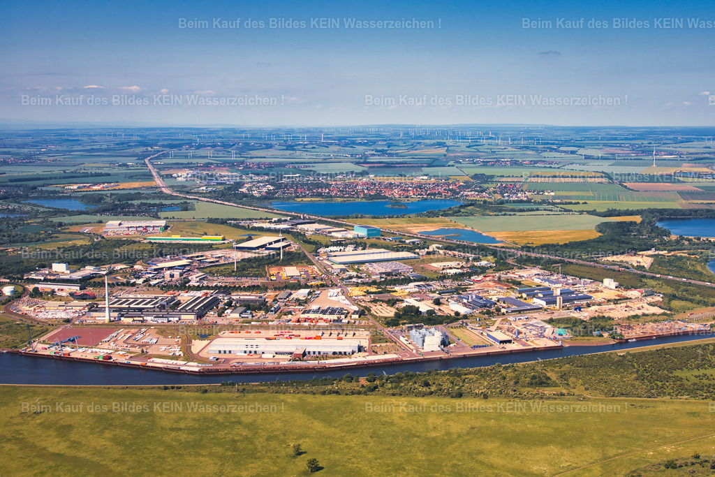 Magdeburg_4164 | Die Magdeburger Platte® - das sind die schönsten Luftbilder von Magdeburg & Sachsen-Anhalt auf Acryl, Leinwand oder zum Download. Das ist Luftbildfotografie & Luftbildaufnahmen mit Drohne & Flugzeug.  - Realizado com Pictrs.com
