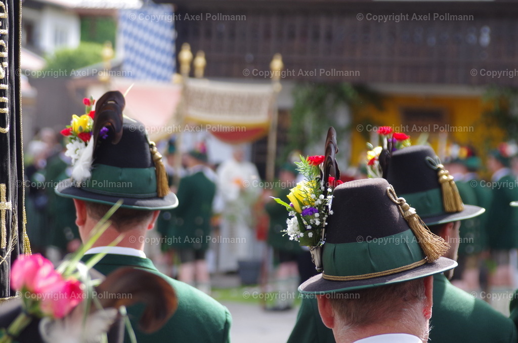 IMGP5021 | fotografiert von Axel PollmannLeonhardi Wallfahrt Benediktbeuern und Murnau, Fronleichnam, Fasching, Landschaft im Loisachtal und Benediktbeuern  - Realisiert mit Pictrs.com
