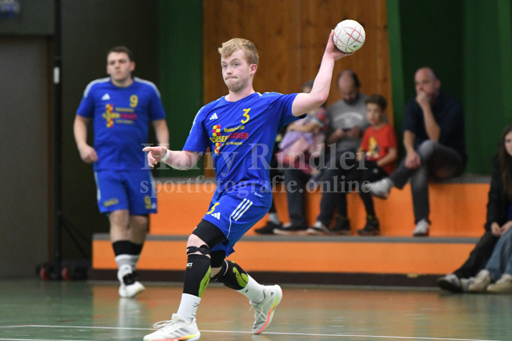 SSG Metten : VfL Waldkraiburg | Tim Weinberger (SSG Metten #3) - Realisiert mit Pictrs.com