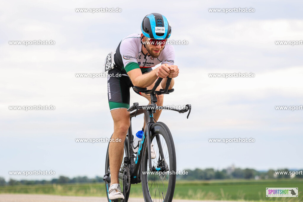 BR8A6523 | Stadttriathlon Erding 2025. #yourpictrs #sportshot_your_pictrs @Sportshotphotography #stadttriathlonerding Copyright: www.sportshot.de