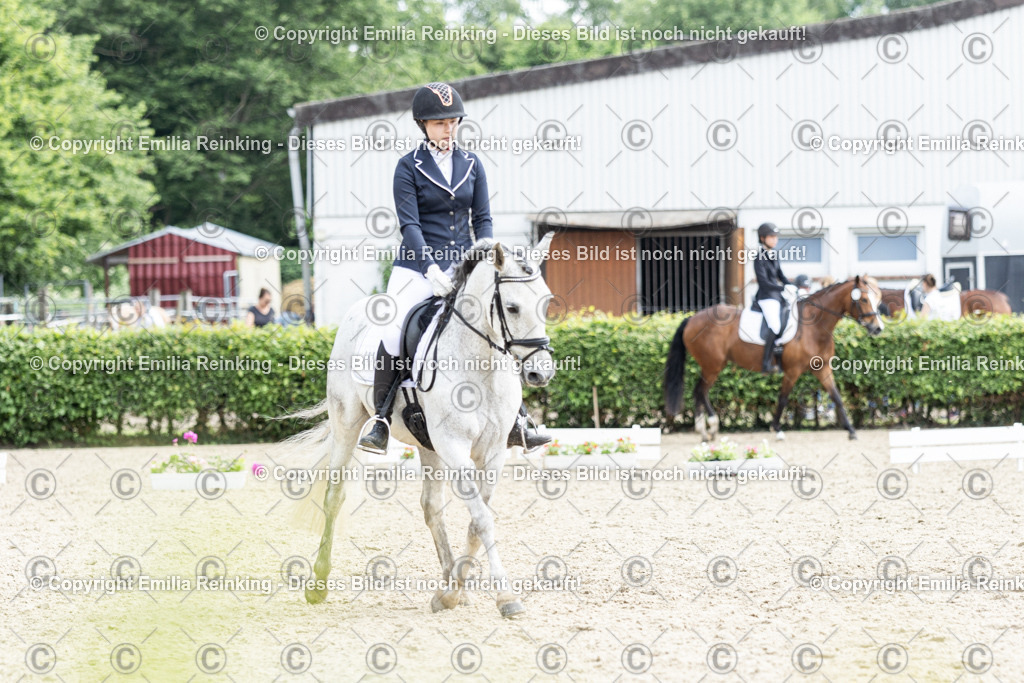 CL5A8940 | Emilia Reinking Fotografie - Realisiert mit Pictrs.com