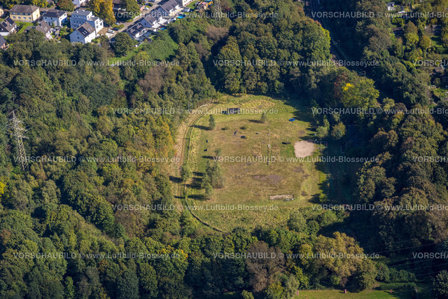 Essen241000983 | Luftbild, ehemaliger Sportplatz Kumpelweg Gleisdreieck, Frillendorf, Essen, Ruhrgebiet, Nordrhein-Westfalen, Deutschland